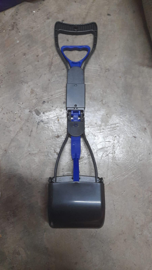 Folding Dog Poop Scooper (Assorted Color)